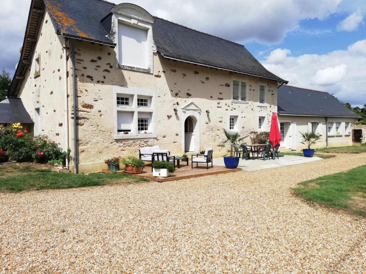 Bed and Breakfast La Haye Georget Feneu Esterno foto