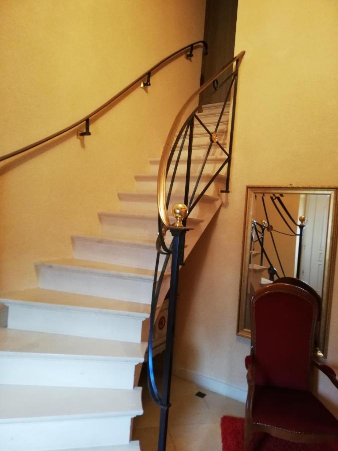 Bed and Breakfast La Haye Georget Feneu Esterno foto